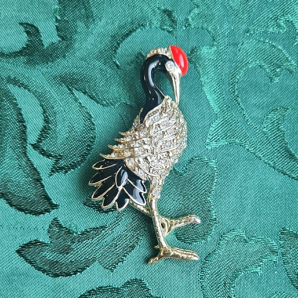 Elegant Bird Brooch - Red, Black, Gold